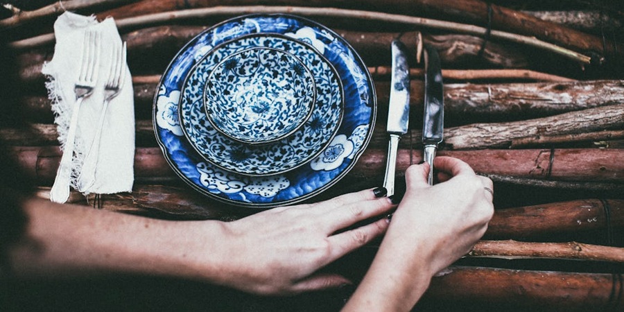 MENU DEVELOPMENT FOR RESTAURANTS & FOOD DELIVERY SERVICES